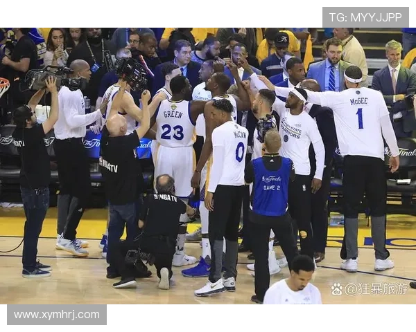 杭州篮球队联赛表现分析团队配合与战术执行的深度解读 杭州篮球队联赛表现分析团队配合与战术执行的深度解读